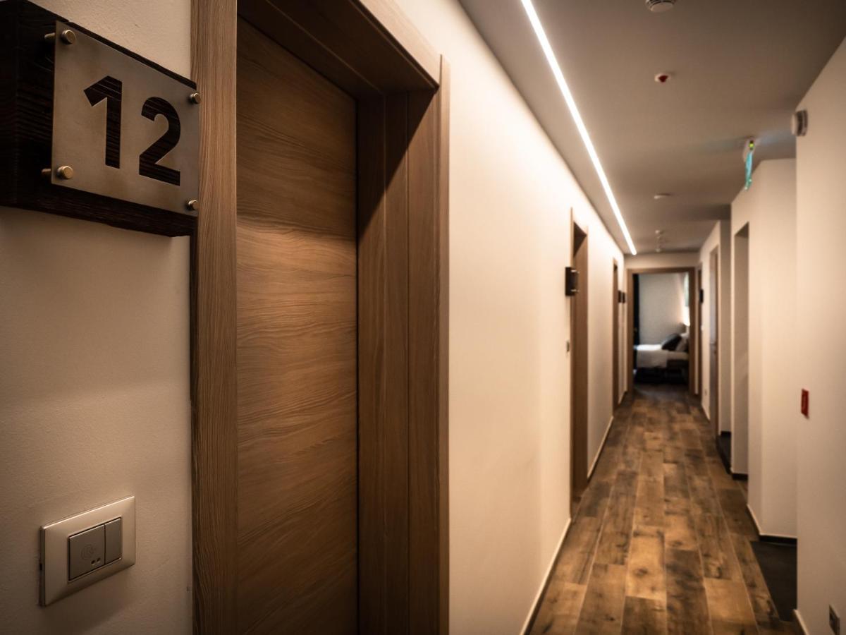 Sleep 'N' Ride Massa Marittima Hotel Ngoại thất bức ảnh